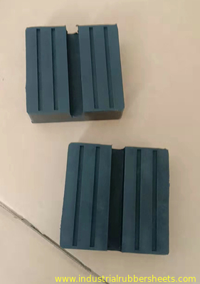 ISO9001 Certified Black Rubber Car Jacking Pad with Shock Absorber and Car Paint Protection