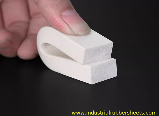 Extrusão por esponja de silicone para ambientes de alta temperatura e boa resistência ao desgaste Resistência à tração 100-200psi