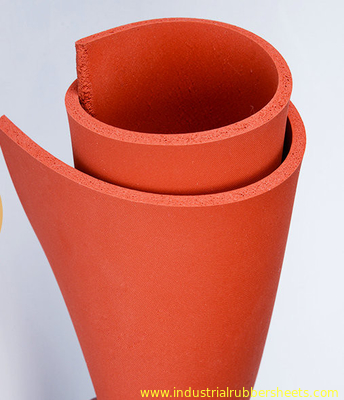 10-40shore Uma folha de borracha de espuma de silicone de célula fechada para isolamento térmico e protecção