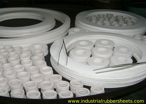 Resistência à tracção esbaforido expandida resistente à corrosão 14Mpa da gaxeta da espiral de PTFE