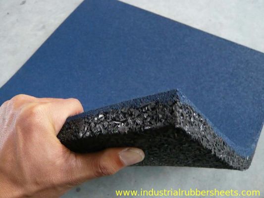 Tapete e folha de borracha de grãos com espessura de 10-50 mm para pisos de absorção de choques resistentes ao deslizamento