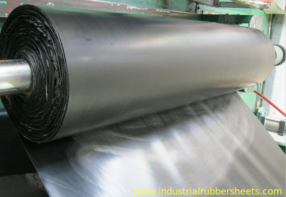 Folha de borracha industrial de alongamento de 350% para excelente resistência ao envelhecimento 0.1-2.0m largura